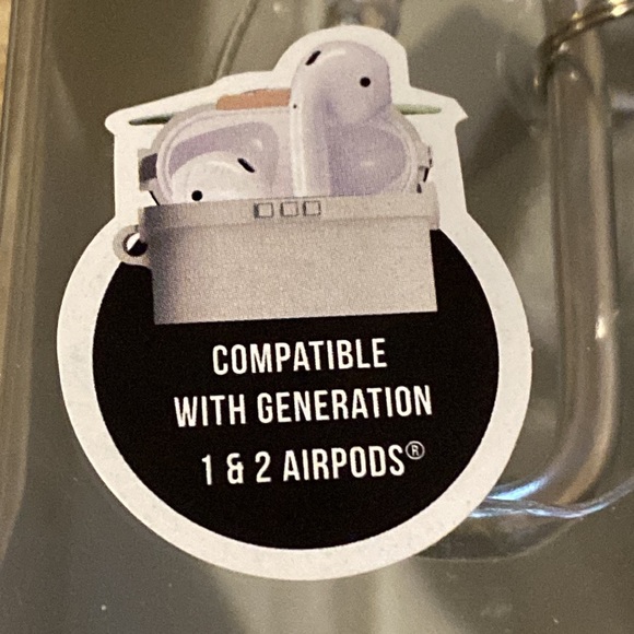 💚NWT Star Wars The Mandalorian The Child Airpods Case - Picture 7 of 8